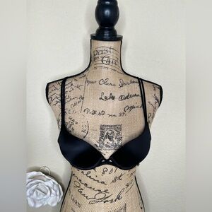 NTM: Victoria’s Secret Very Sexy Push-Up Bra Black Satin Criss Cross Back 32A